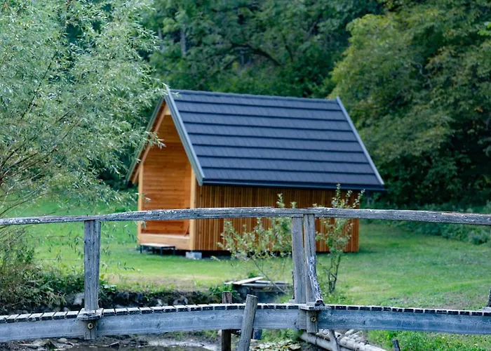 Vikendica Glamping Logar